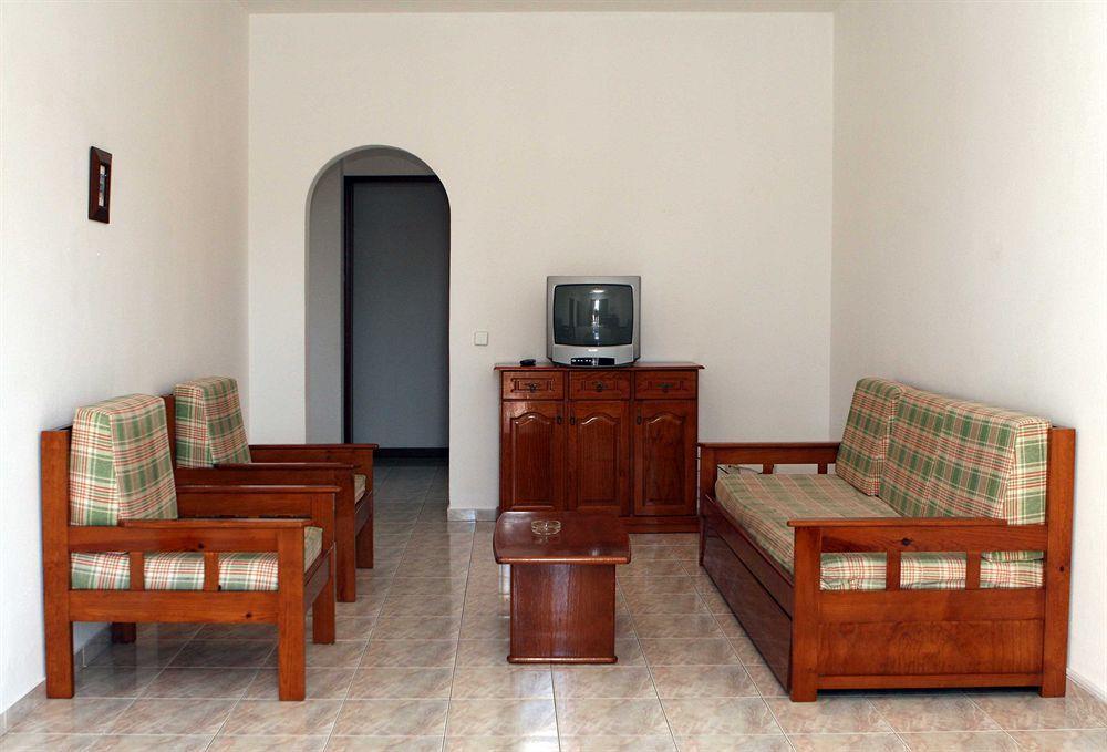 Kings Apartments Quarteira Εξωτερικό φωτογραφία