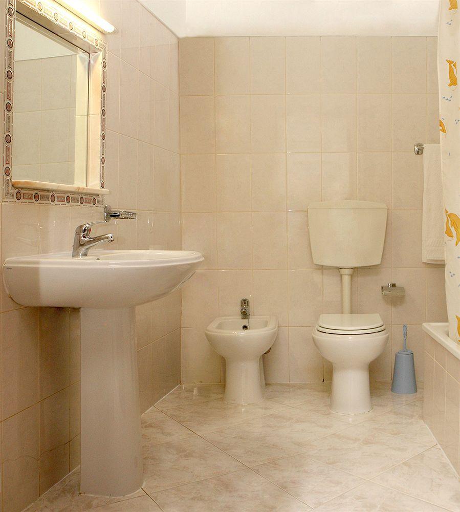 Kings Apartments Quarteira Εξωτερικό φωτογραφία