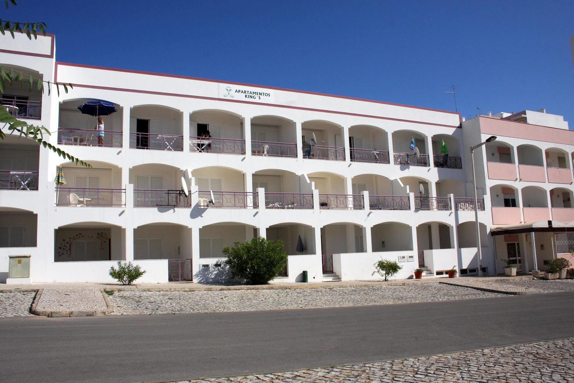 Kings Apartments Quarteira Εξωτερικό φωτογραφία