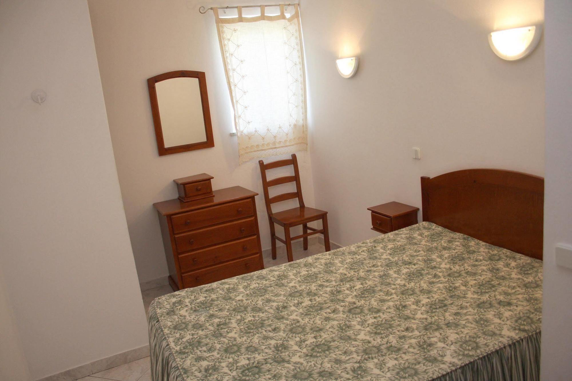 Kings Apartments Quarteira Εξωτερικό φωτογραφία